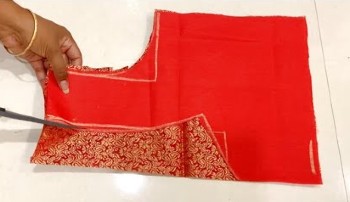 Very Easy and Simple Blouse Back Neck Designs – Blouse Designs