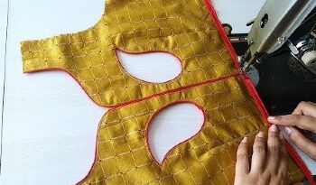 Designer Button Boat Neck Blouse Cutting and Stitching – Blouse Designs