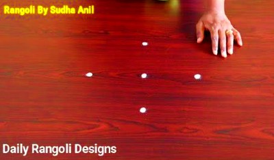 Very Simple 3 – 1 Dots Rangoli Kolam Muggulu