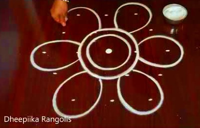 Simple Easy 5 Dots Creative Muggulu Rangoli Art